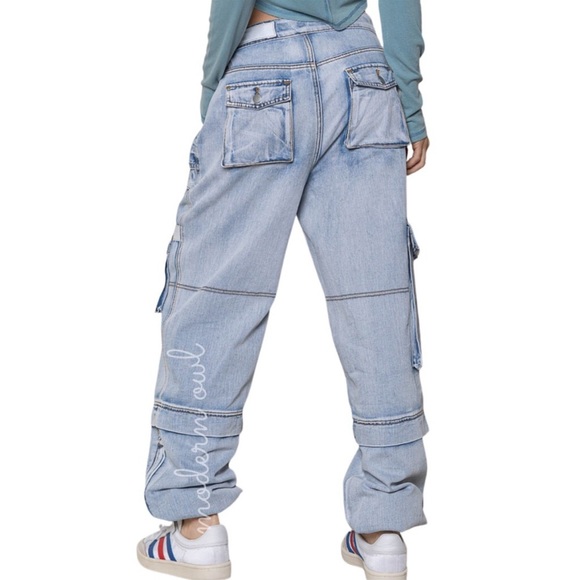 POL Baggy Cargo Jeans with Elastic Leg Openings - Picture 2 of 7